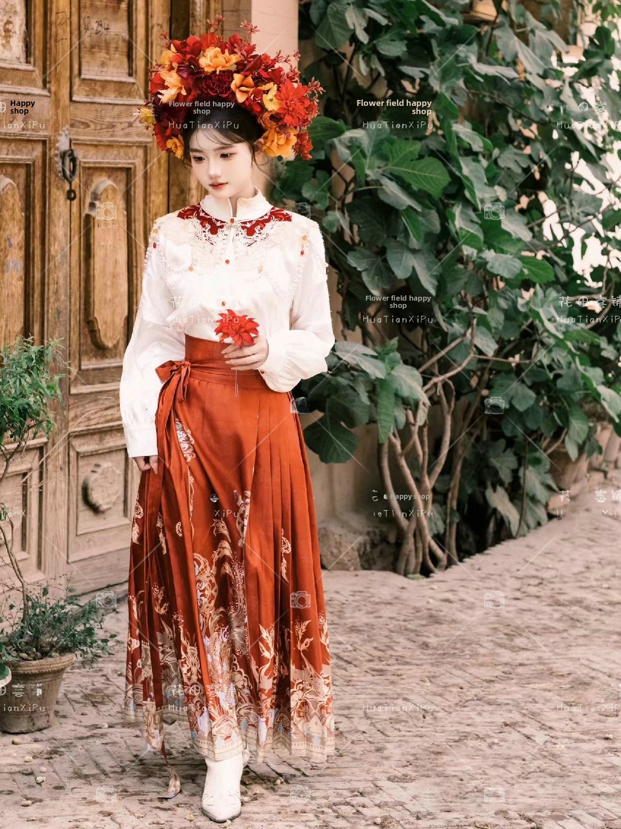 Vintage Fashion Photography - Quanzhou Xunpu Girl's Hanfu Floral Hairpin