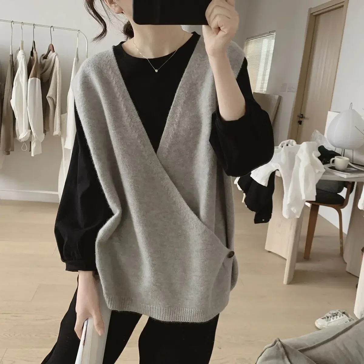 Vintage Fashion Knitwear - Ladies Sweaters Vest Black Long V-neck