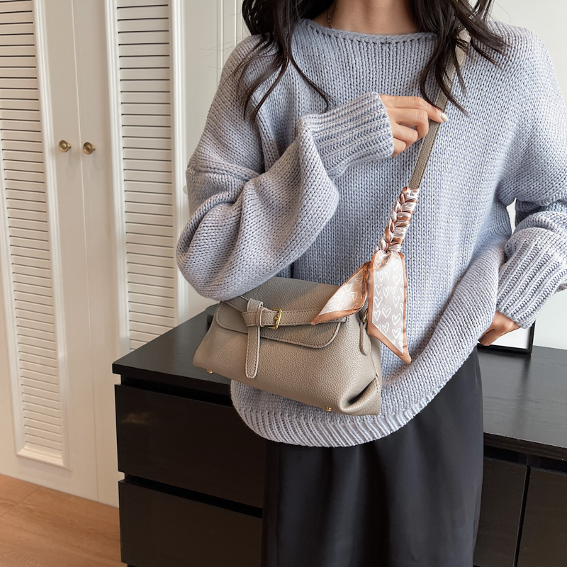 MOODS Fashion Women Bags Soft  - Vintage Fashion Boutique ulasan dan harga