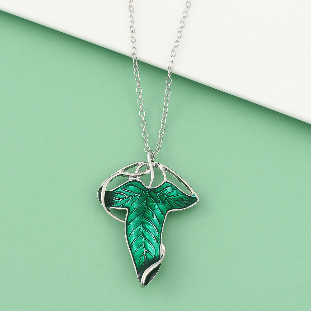 Vintage Green Leaf Pendant Nec - Vintage Fashion Model ulasan dan harga